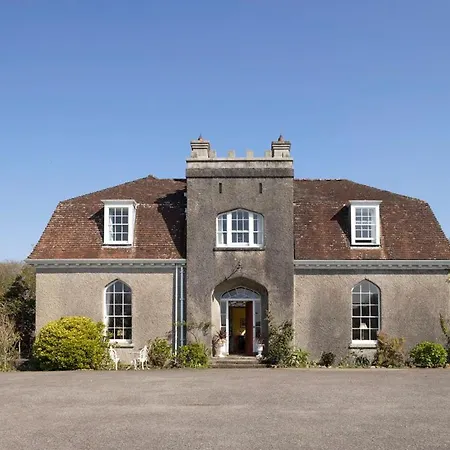 Villa Catchfrench Manor